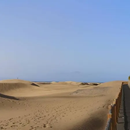Top-apartment, 4 Og, Seitlicher Meerblick, Mit 1 Schlafzimmer Im Herzen Von , Gran Canaria